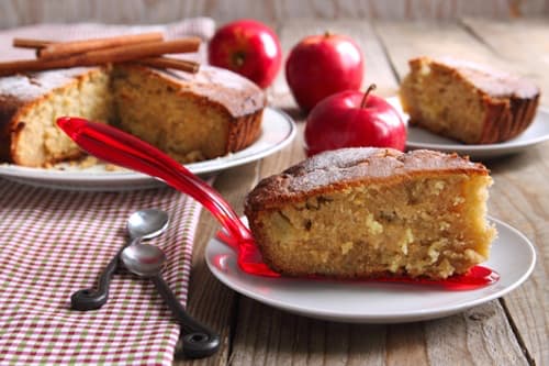 Get Grandma's favorite old fashioned applesauce cake recipes. Enjoy delicious moist cakes with spicy apple fragrance and the traditional flavor you expect.