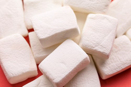 Get Grandma's favorite old fashioned marshmallow recipe and learn how to make homemade marshmallows and miniature marshmallow in various shapes and flavors.