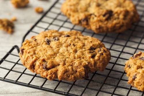 Oatmeal Raisin Cookies