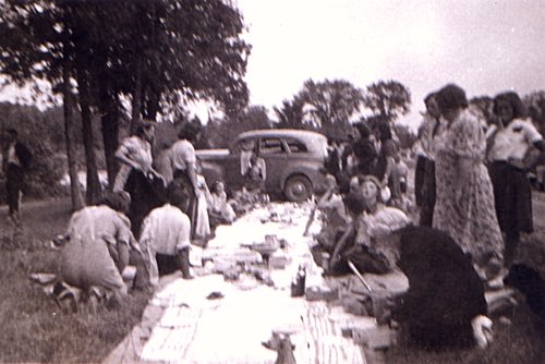 Otonabee Range Pals Community Picnic, Rice Lake, Ontario, circa 1950