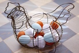 Chicken-Shaped Egg Basket