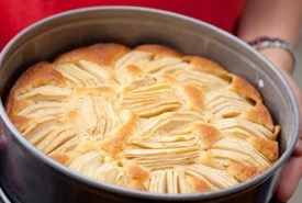 Enjoy German Apple Cake Warm from the Oven