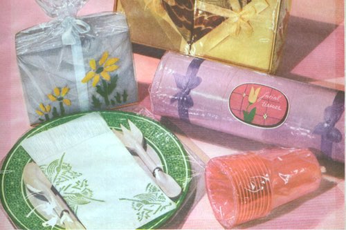 Vintage Picnic Tableware with Paper Napkins, Plates, and Cups