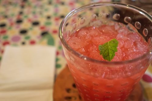 Get non alcoholic party punch recipes once used by soda fountain operators to make attractive non spirited drinks. So delicious and perfect for mocktails.