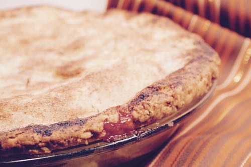 Homemade Rhubarb Pie