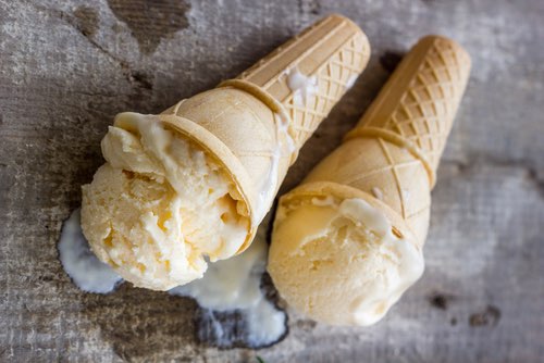 Lemon Ice Cream Cones