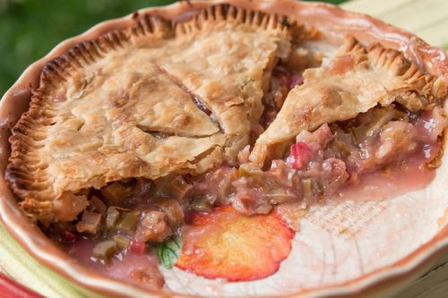 Get Grandma's old fashioned rhubarb custard pie recipes. Make perfect homemade rhubarb pies every time. Choose from covered, custard, and meringue style.