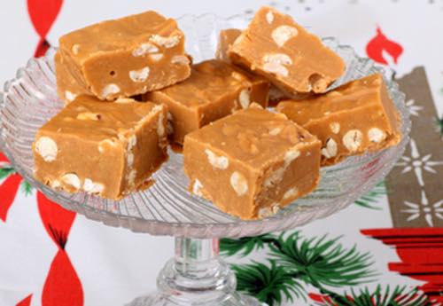 Get Grandma's old fashioned peanut butter fudge recipes and make creamy smooth, melt-in-your-mouth fudge that's amazingly delicious. True comfort food.