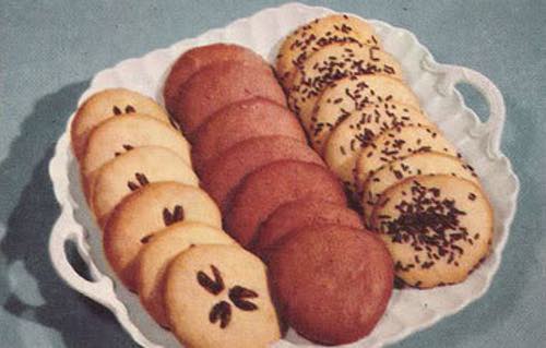 Homemade Vanilla, Cinnamon, and Chocolate Drop Cookies